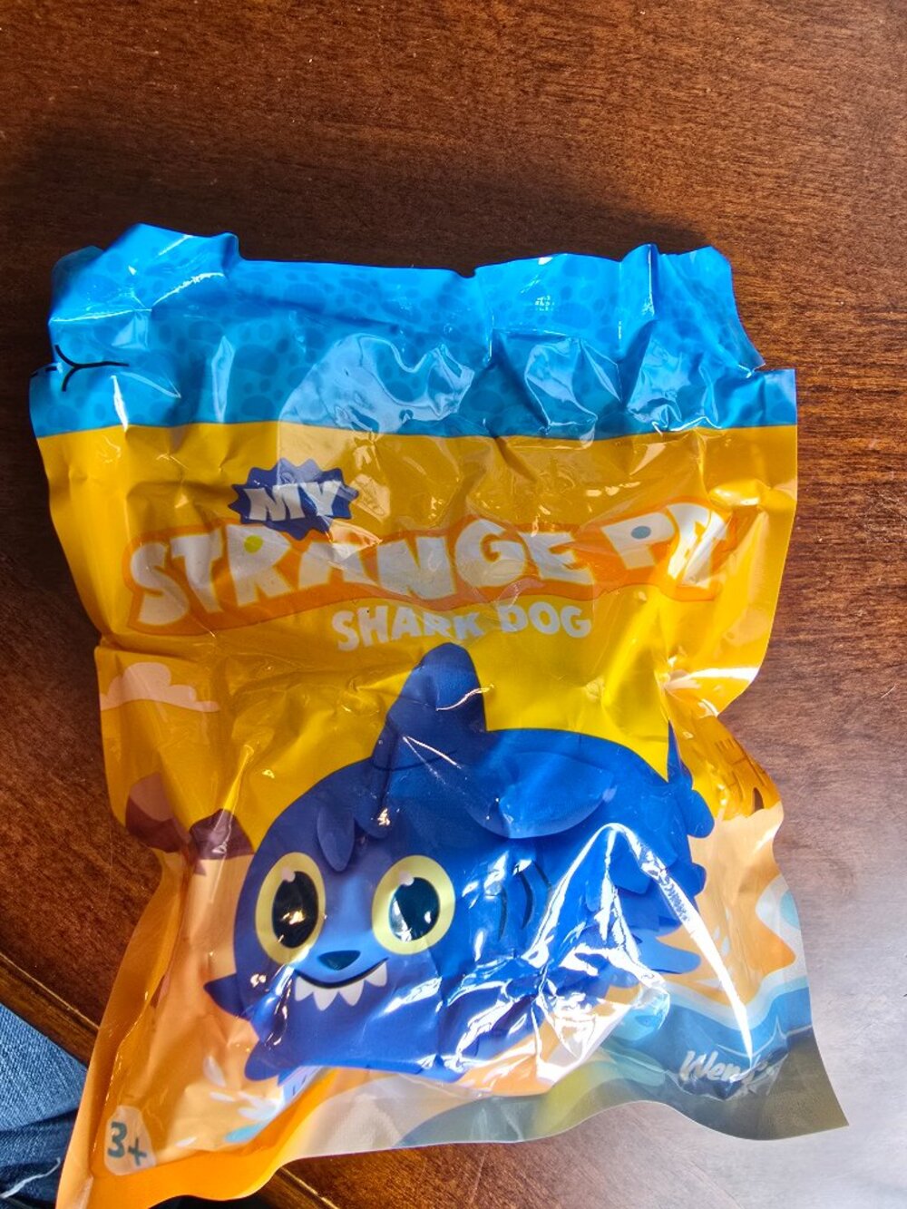 Nickelodeon Sharkdog Toy Sealed Wendys Kids Meal Netflix NEW NWT Fun Nickelodeon